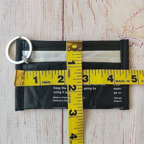 Lululemon handmade crossbody phone holder with card holder - Picture 10 of 12